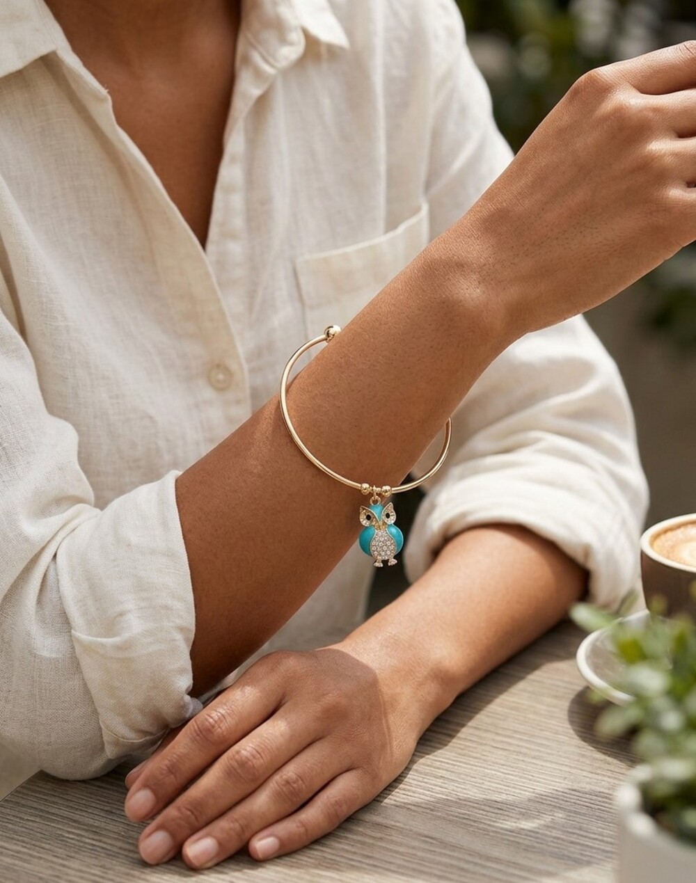 Bracelet Goldtone w/Owl Charm